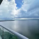 Penthouse Exclusivo en Cielo Mar, Cartagena Renta Mensual con Vistas Panorámicas y Confort Inigualable
