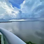 Penthouse Exclusivo en Cielo Mar, Cartagena Renta Mensual con Vistas Panorámicas y Confort Inigualable